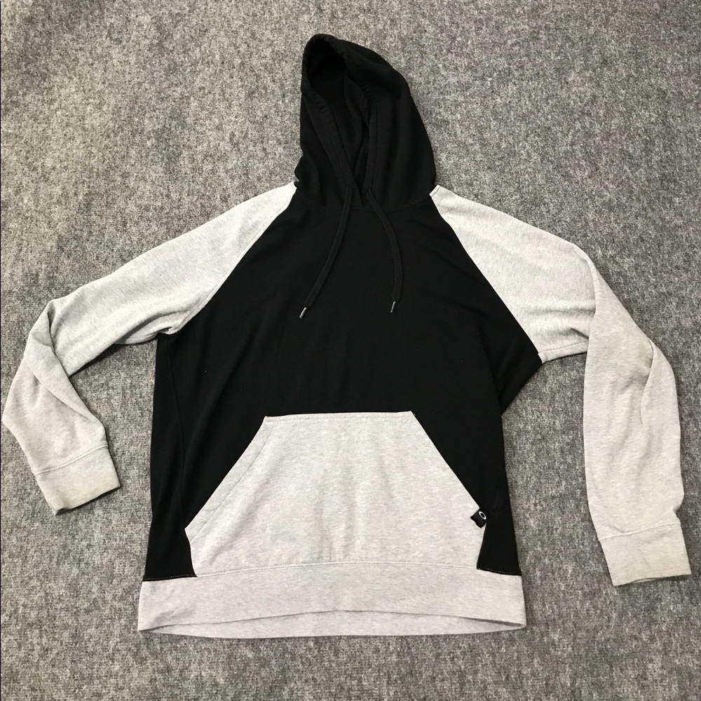 Oakley lightweight hoodie sweatshirt